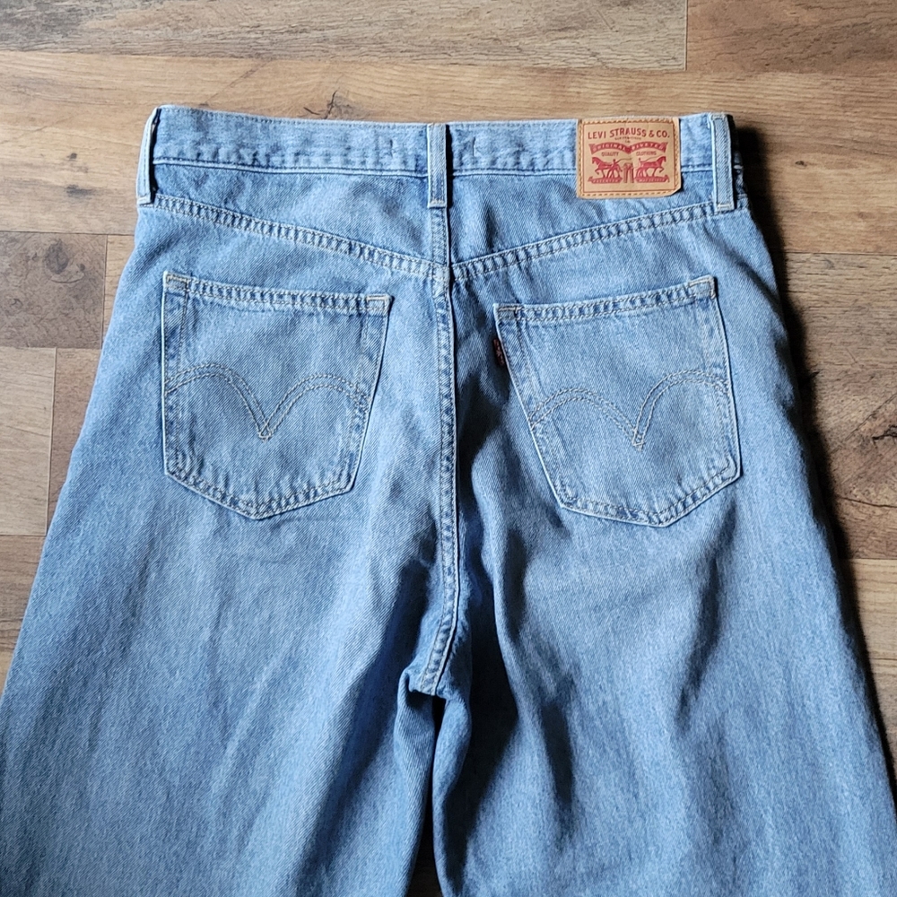Levi's High Waisted Straight Leg Jeans Waist 30 - Picture 8 of 8